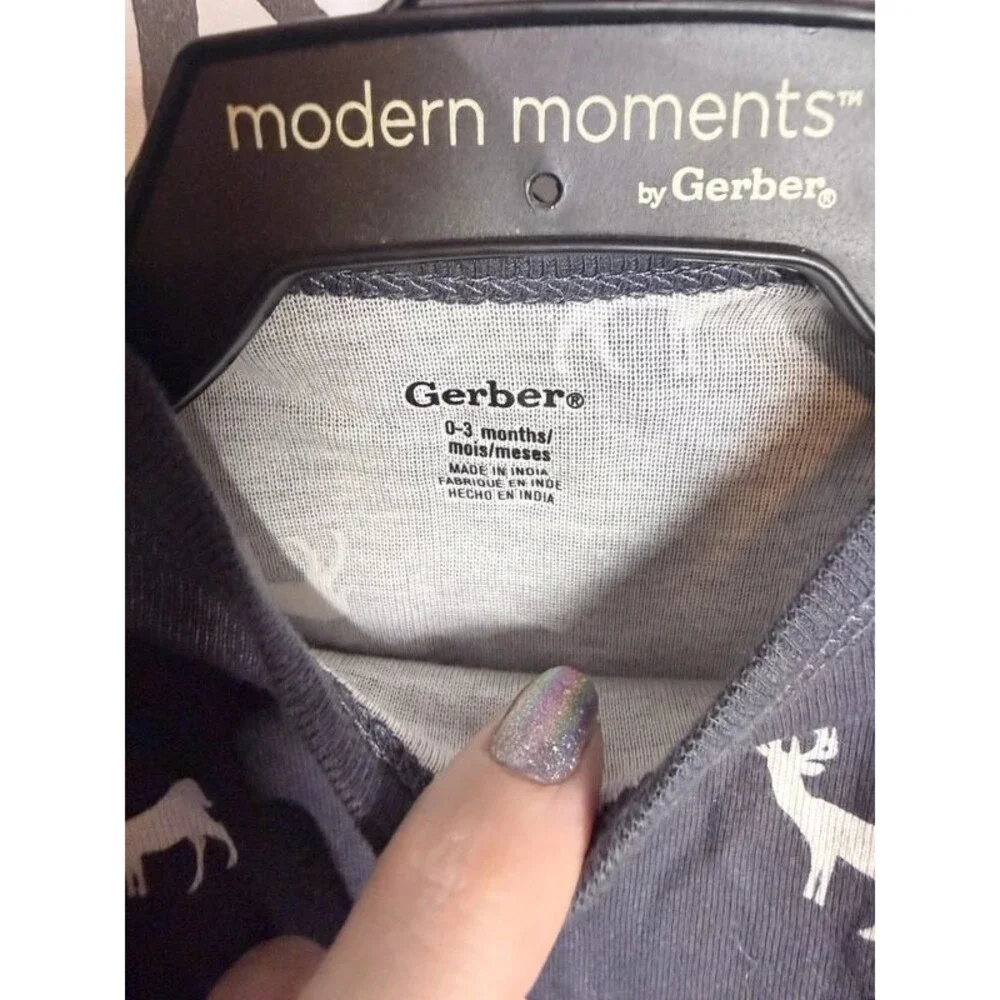 Gerber’s Blue White 2Pc Zip Sleeper & Onesie Baby Boy 0-3M 7126